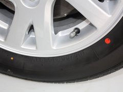 2012款 1.6L 自动 天窗版
