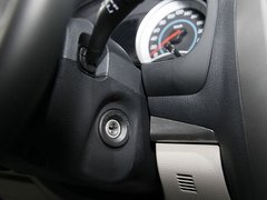 2012款 1.6L 手动 豪华型