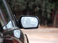 2012款 1.6L 自动 尊贵型