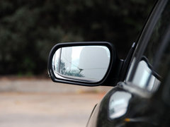 2012款 1.6L 自动 尊贵型