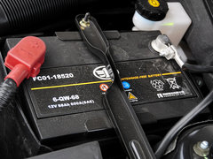 2012款 1.6L 自动 尊贵型