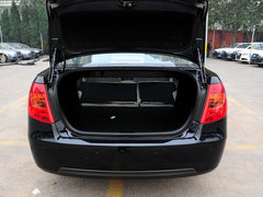 2012款 1.6L 自动 尊贵型