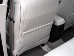 2012款 1.6L 自动 尊贵型