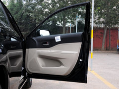2012款 1.6L 自动 尊贵型