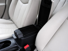 2012款 1.6L 自动 尊贵型