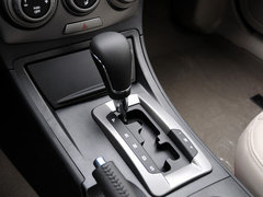 2012款 1.6L 自动 尊贵型