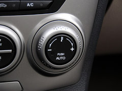 2012款 1.6L 自动 尊贵型
