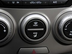 2012款 1.6L 自动 尊贵型