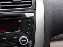 2012款 1.6L 自动 尊贵型