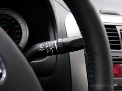 2012款 1.6L 自动 尊贵型