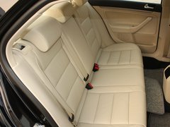 2011款 1.6L 自动 特别版