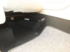 2011款 1.6L 自动 特别版