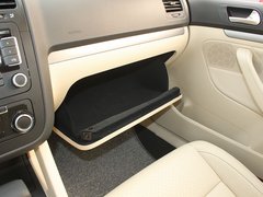 2011款 1.6L 自动 特别版