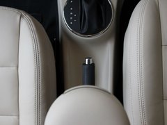 2012款 1.6 自动 晶享版