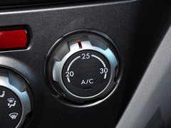 2012款 经典版2.0XS 自动 豪华版 5座