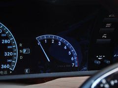 2011款 5.5T 60S