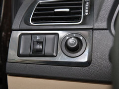 2012款 1.6L 手动 舒适型 5座