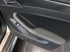 2012款 3.0L 自动 精英运动型