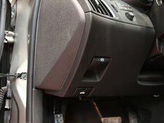 2012款 3.0L 自动 精英运动型