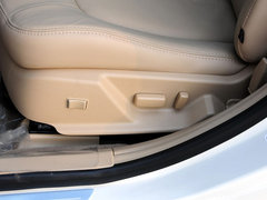 2012款 3.0L 自动 豪华运动型