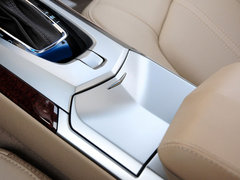 2012款 3.0L 自动 豪华运动型
