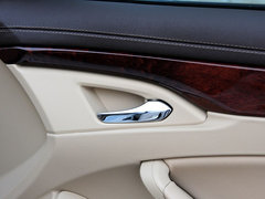 2012款 3.0L 自动 豪华运动型