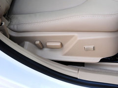 2012款 3.0L 自动 豪华运动型