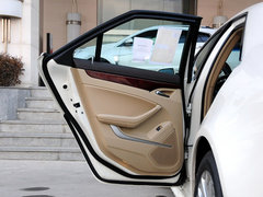 2012款 3.0L 自动 豪华运动型