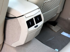 2012款 3.0L 自动 豪华运动型
