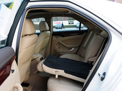 2012款 3.0L 自动 豪华运动型