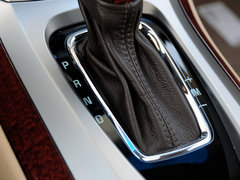 2012款 3.0L 自动 豪华运动型