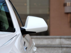 2012款 3.0L 自动 豪华运动型