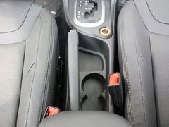 2012款 1.6L 自动 风尚型