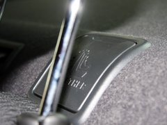 2012款 2.0L 自动 风尚型