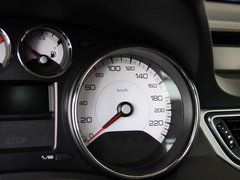 2012款 2.0L 自动 风尚型