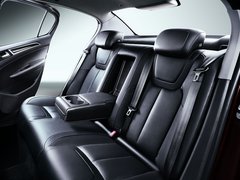 2012款 2.0L 自动 尊尚版