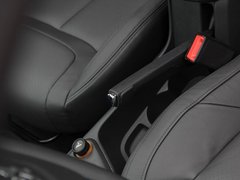 2012款 2.0L 自动 尊尚版