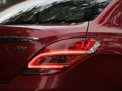 2012款 2.0L 自动 尊尚版