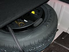 2012款 2.0L 自动 尊尚版