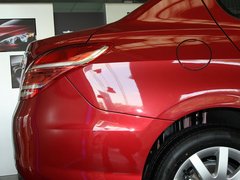 2012款 2.0L 自动 尊尚版
