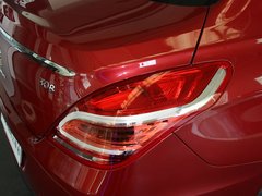 2012款 2.0L 自动 尊尚版