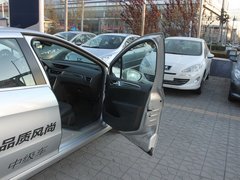 2012款 2.0L 自动 尊尚版