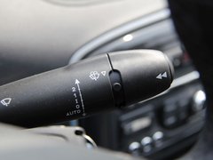 2012款 2.0L 自动 尊尚版