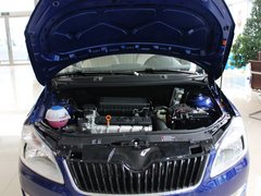 2012款 1.4 自动 晶灵版