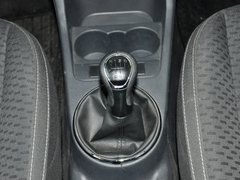 2012款 1.6 手动 酷黑版