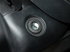 2012款 1.6 手动 酷黑版