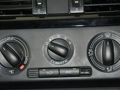 2012款 1.6 手动 酷黑版