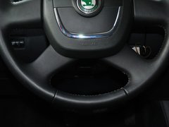 晶锐 2012款 1.6 手动 酷黑版