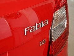 2012款 1.6 手动 酷黑版