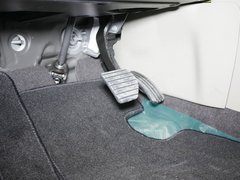 2012款 2.0L CVT 舒适版 5座